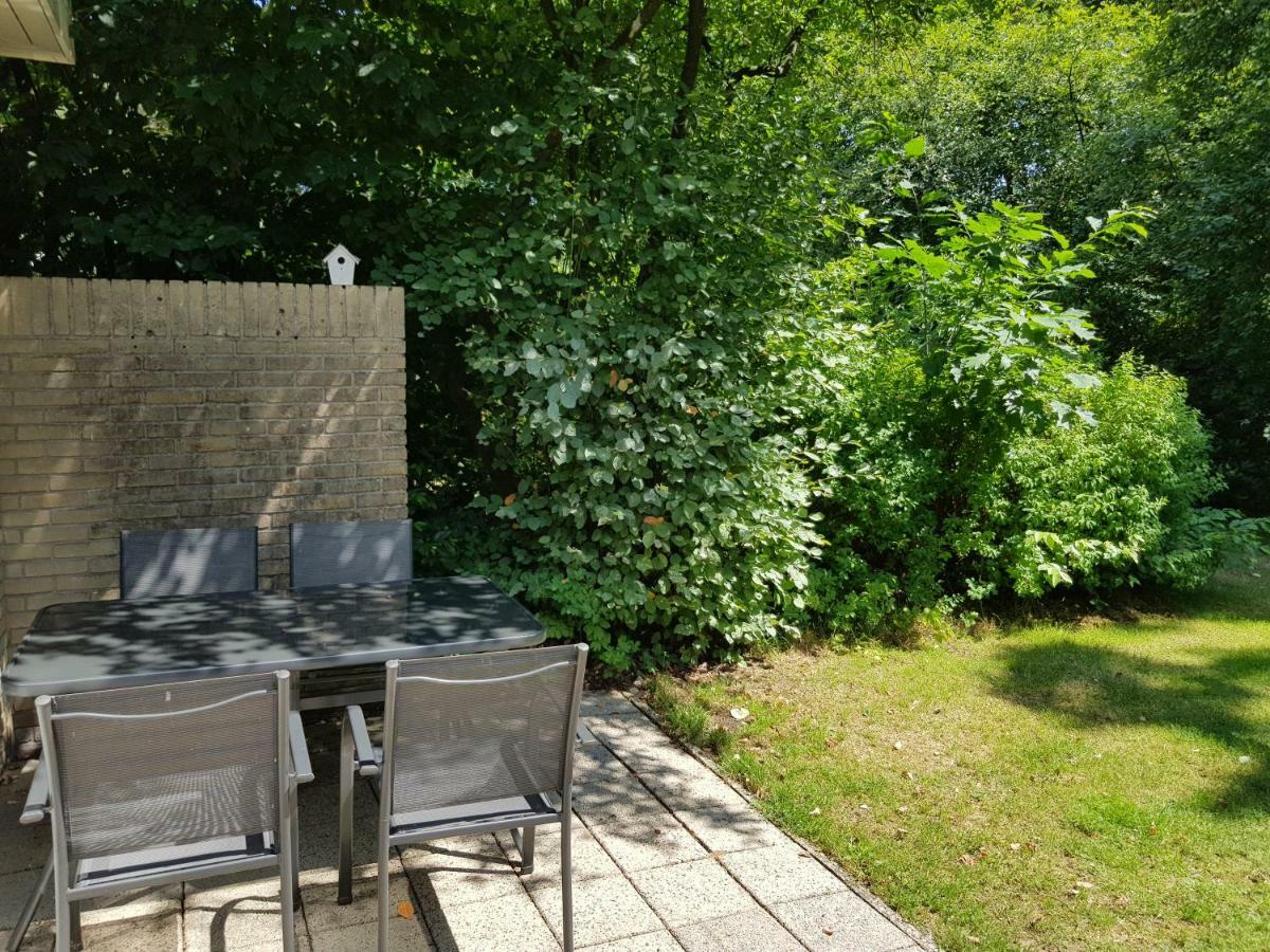 Knusse Bungalow Otterlo Veluwe Buitenkant foto